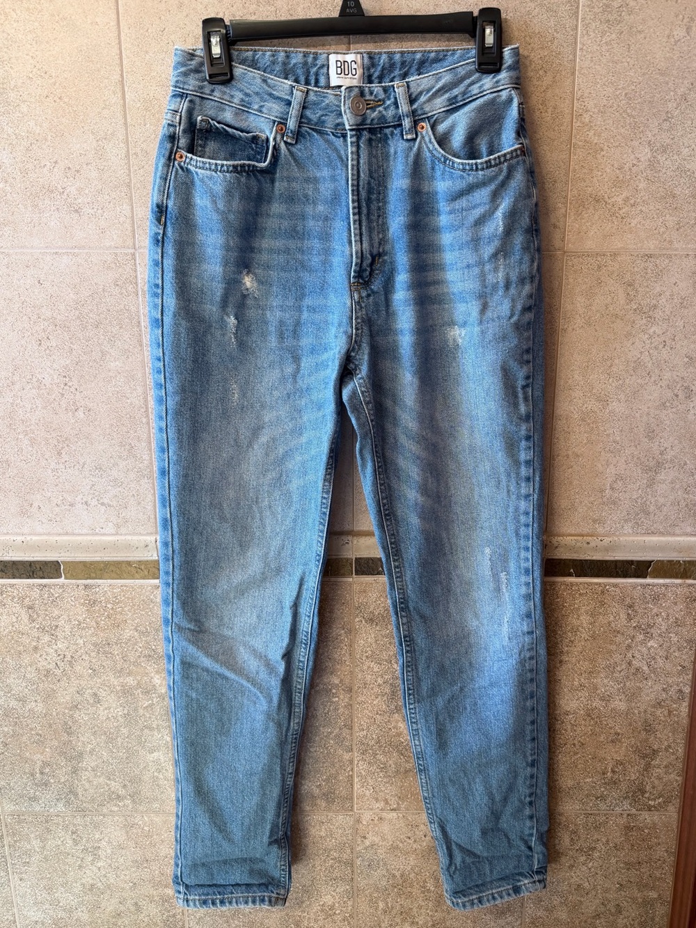 BDG Women’s High Rise Mom Jean Light Blue